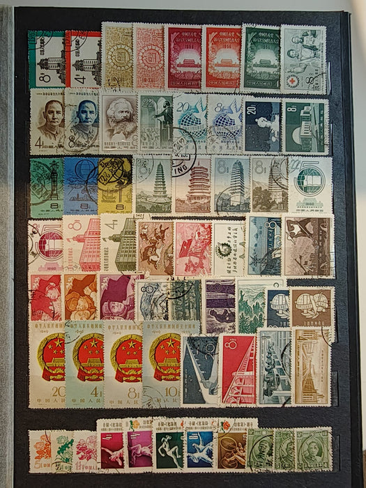 Clasor cu timbre China (aproximativ 1400-1500) cota mare de catalog