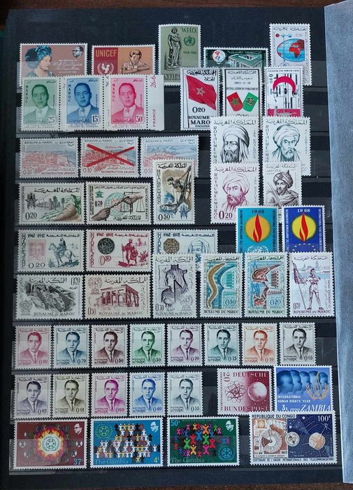 Clasor cu timbre din mai multe tari (peste 70% serii complete) Cota foarte mare de catalog (pe biletelele din dreptul unor serii este cota in $, din catalogul Scott)