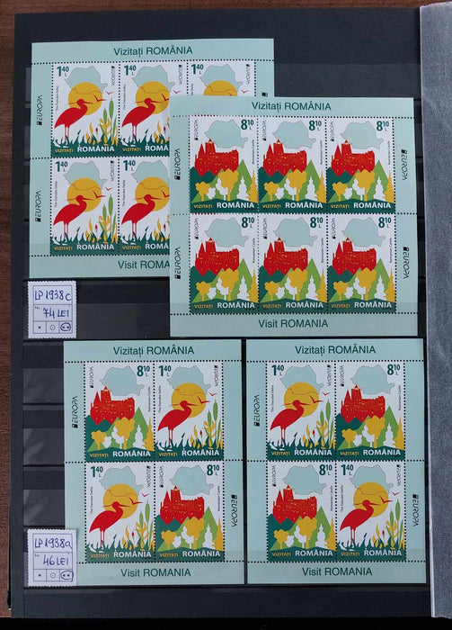 Romania Clasor 64 pagini (inclus) cu timbre romanesti perioada 2004-2012, serii simple si cu vigneta, blocuri, minicoli, doar serii complete. Pret de lista 7.500lei (LP. si pret afisat la fiecare serie) Pret de vanzare sub 50%.