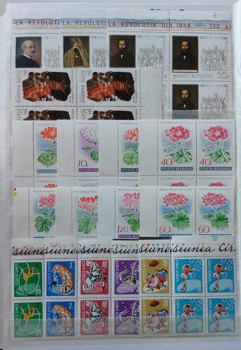 2 Clasoare 48 pagini (incluse) cu timbre romanesti perioada 1965-1975, peste 95% serii complete, simple sau in blocuri de 4