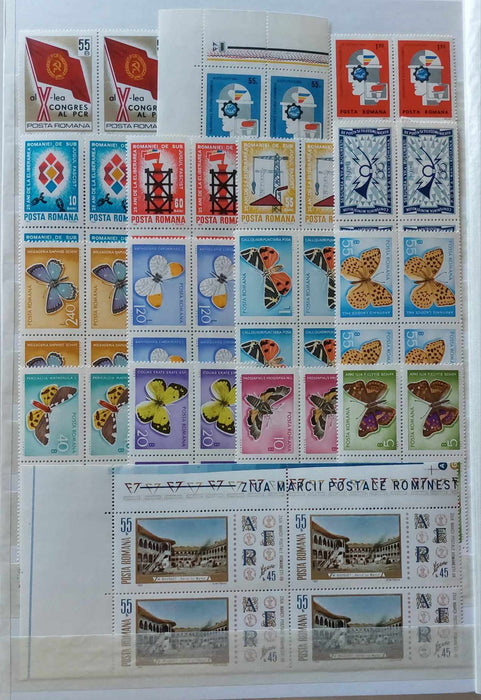 2 Clasoare 48 pagini (incluse) cu timbre romanesti perioada 1965-1975, peste 95% serii complete, simple sau in blocuri de 4