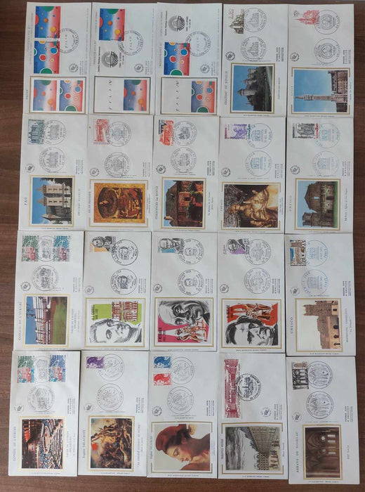 Franta Lot continand 374 FDC (179 in album, care este inclus), diferite tematici, pictura, personalitati, aniversari etc.