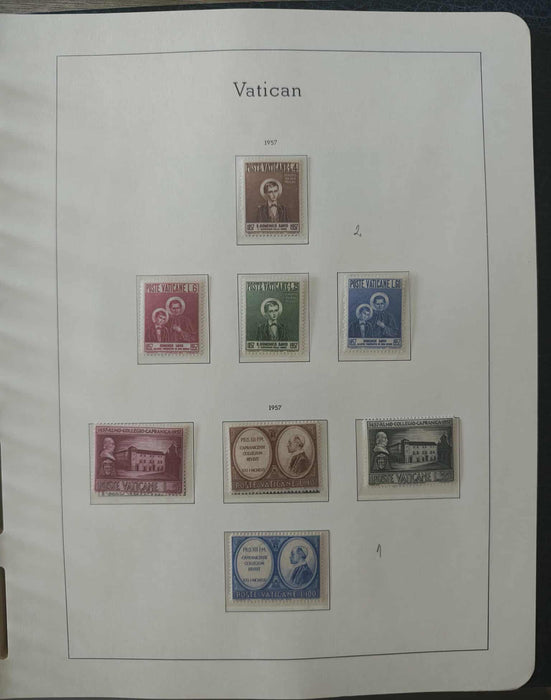 Album ilustrat LEUCHTTURM hingless posete transparente colectie VATICAN 1920-1969 aproximativ 80 serii complete