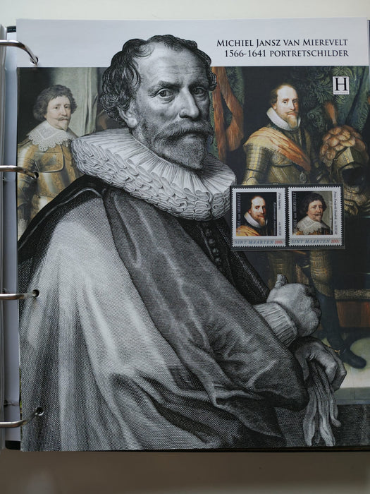 Album/Enciclopedie tematica ARTA, PICTURA, PERSONALITATI, MARINA, NAVIGATIE, VAPOARE, ISTORIE contine 78 pagini ilustrate, cu timbre in posete de plastic. SUPERB!! Albumul are coperti si caseta din piele.