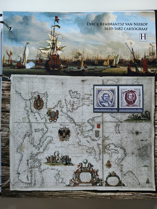 Album/Enciclopedie tematica ARTA, PICTURA, PERSONALITATI, MARINA, NAVIGATIE, VAPOARE, ISTORIE contine 78 pagini ilustrate, cu timbre in posete de plastic. SUPERB!! Albumul are coperti si caseta din piele.