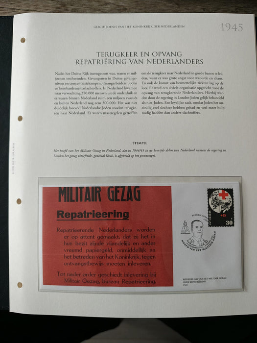 Album/Enciclopedie tematica CRUCEA ROSIE, AL II-lea RAZBOI MONDIAL (WWII), ANIVERSARI, PERSONALITATI contine in jur de 100 plicuri filatelice ilustrate in posete de plastic. Albumul are coperti si caseta din piele.