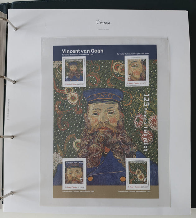 Album/Enciclopedie Vincent Van Gogh tematica ARTA, PICTURA contine 38 blocuri mari ilustratein posete de plastic, cu picturi celebre. SUPERB!! Albumul are coperti si caseta din piele.