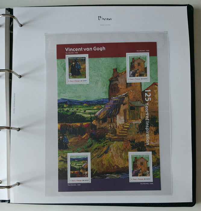 Album/Enciclopedie Vincent Van Gogh tematica ARTA, PICTURA contine 38 blocuri mari ilustratein posete de plastic, cu picturi celebre. SUPERB!! Albumul are coperti si caseta din piele.