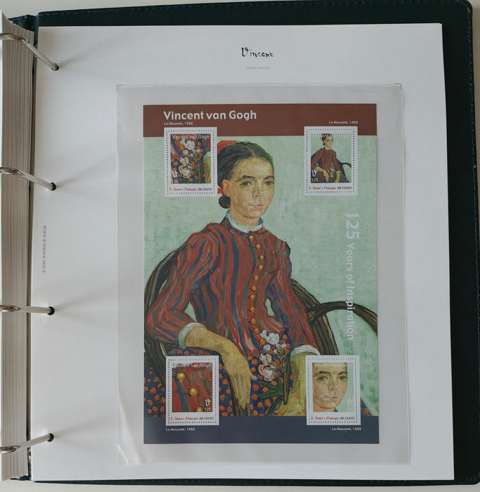 Album/Enciclopedie Vincent Van Gogh tematica ARTA, PICTURA contine 38 blocuri mari ilustratein posete de plastic, cu picturi celebre. SUPERB!! Albumul are coperti si caseta din piele.