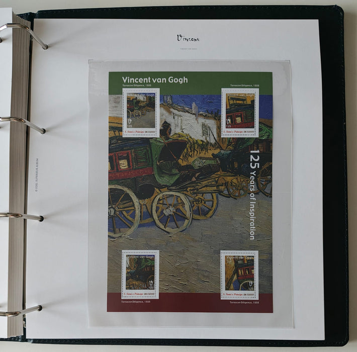 Album/Enciclopedie Vincent Van Gogh tematica ARTA, PICTURA contine 38 blocuri mari ilustratein posete de plastic, cu picturi celebre. SUPERB!! Albumul are coperti si caseta din piele.