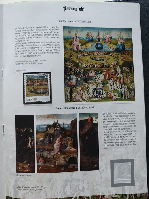 Album/Enciclopedie Hieronymus Bosch tematica ARTA, PICTURA, RELIGIE, EZOTERISM contine aproximativ 100 serii, blocuri ilustrate si maxicarduri in posete de plastic, cu picturi celebre . SUPERB!! Albumul are coperti si caseta din piele.