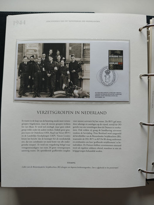 Album/Enciclopedie tematica CRUCEA ROSIE, AL II-lea RAZBOI MONDIAL (WWII), ANIVERSARI, PERSONALITATI contine in jur de 100 plicuri filatelice ilustrate in posete de plastic. Albumul are coperti si caseta din piele.