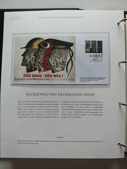 Album/Enciclopedie tematica CRUCEA ROSIE, AL II-lea RAZBOI MONDIAL (WWII), ANIVERSARI, PERSONALITATI contine in jur de 100 plicuri filatelice ilustrate in posete de plastic. Albumul are coperti si caseta din piele.