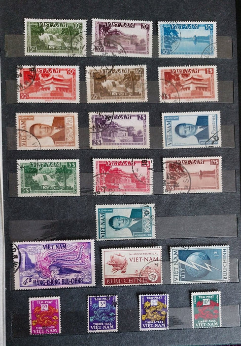 China Vietnam Asia two stockbooks full of stamps (TIP A)