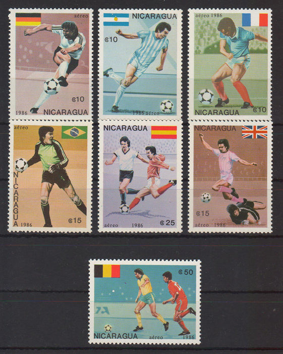 Nicaragua 1986 World Cup Soccer MEXICO cv. 3.90$ (TIP A)