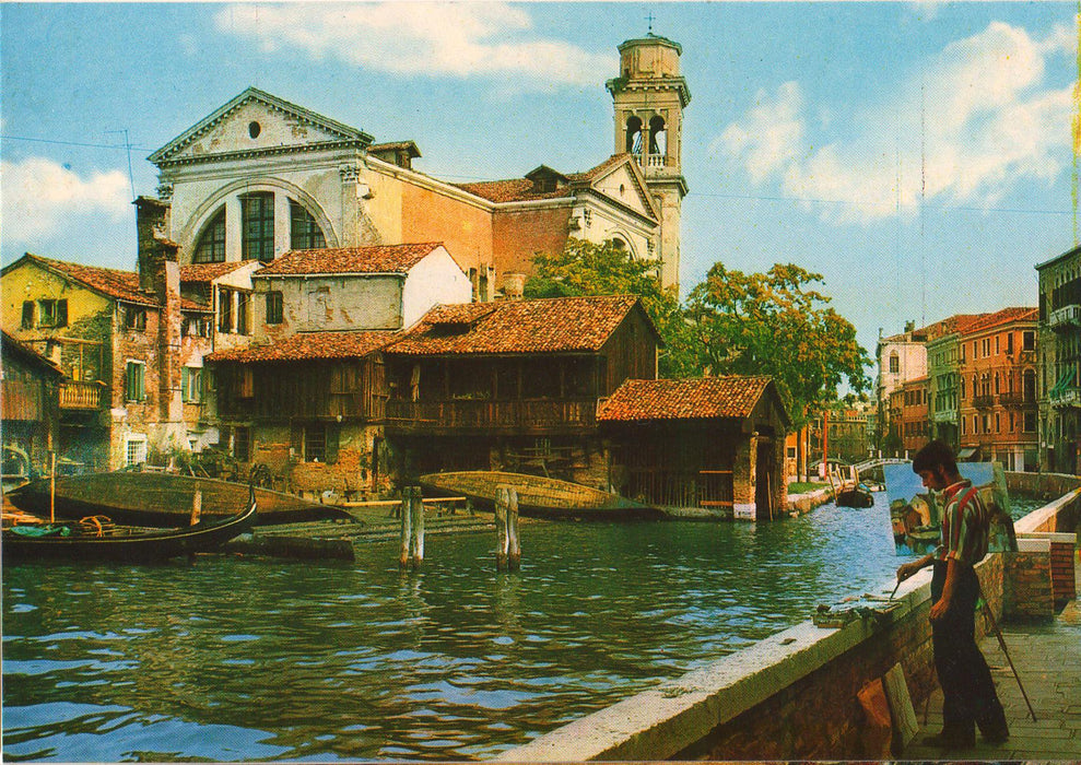 Postcard Italia Venezia Squero di S. Trovaso (TIP A)